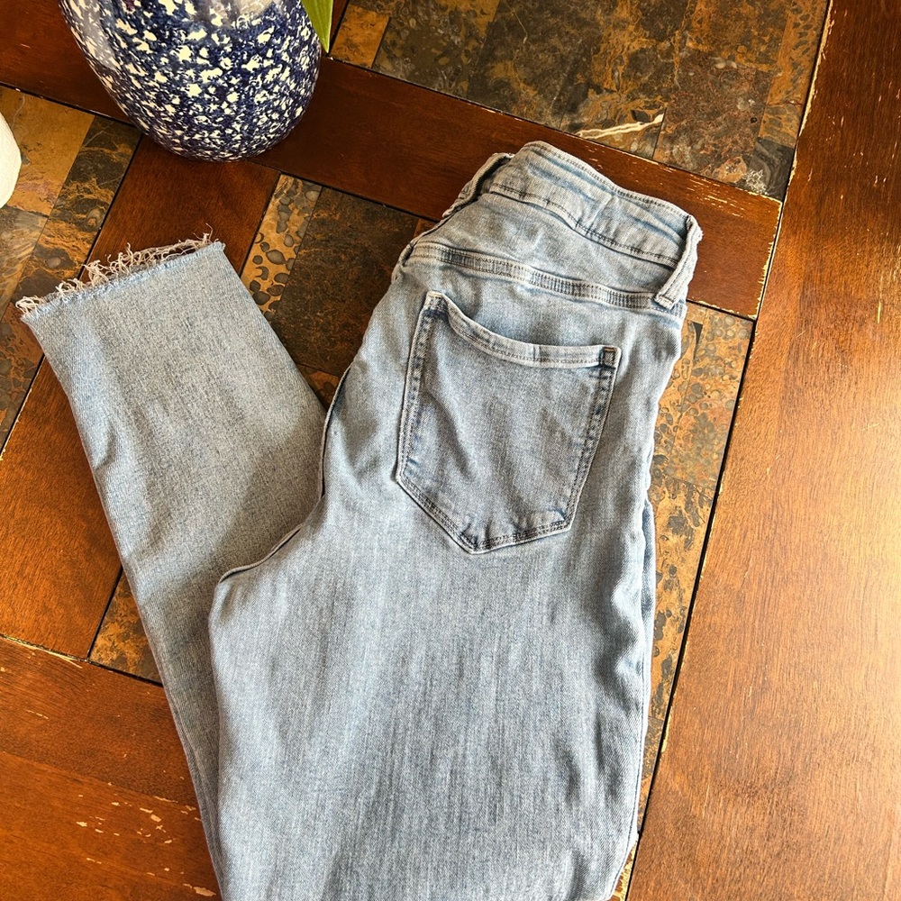 Gap High Rise Skinny Jean